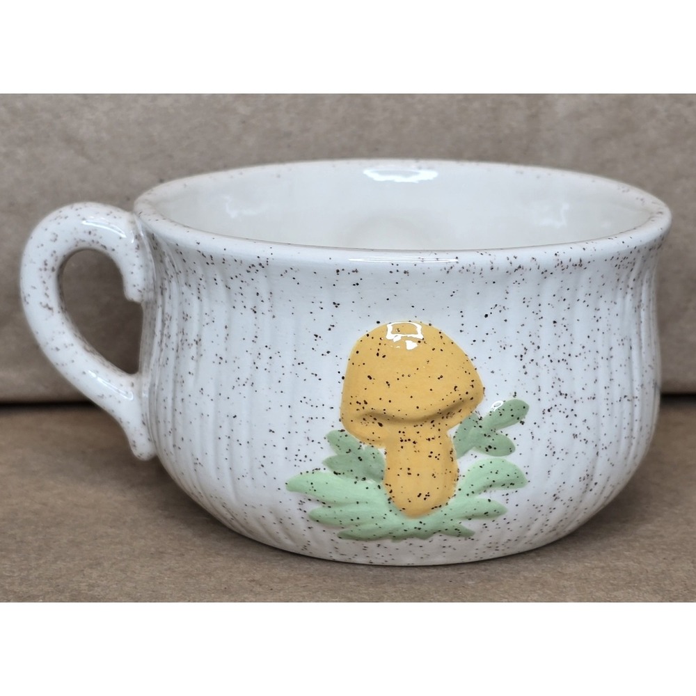 Vintage Arnels Mushroom Ceramic Porcelain Soup Cup/Bowl - Picture 2 of 2